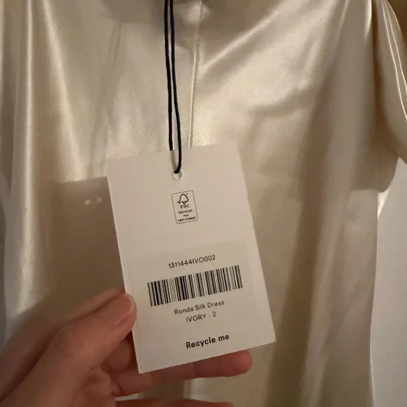 NWT Reformation Ronda Silk Dress in Ivory - Picture 7 of 10